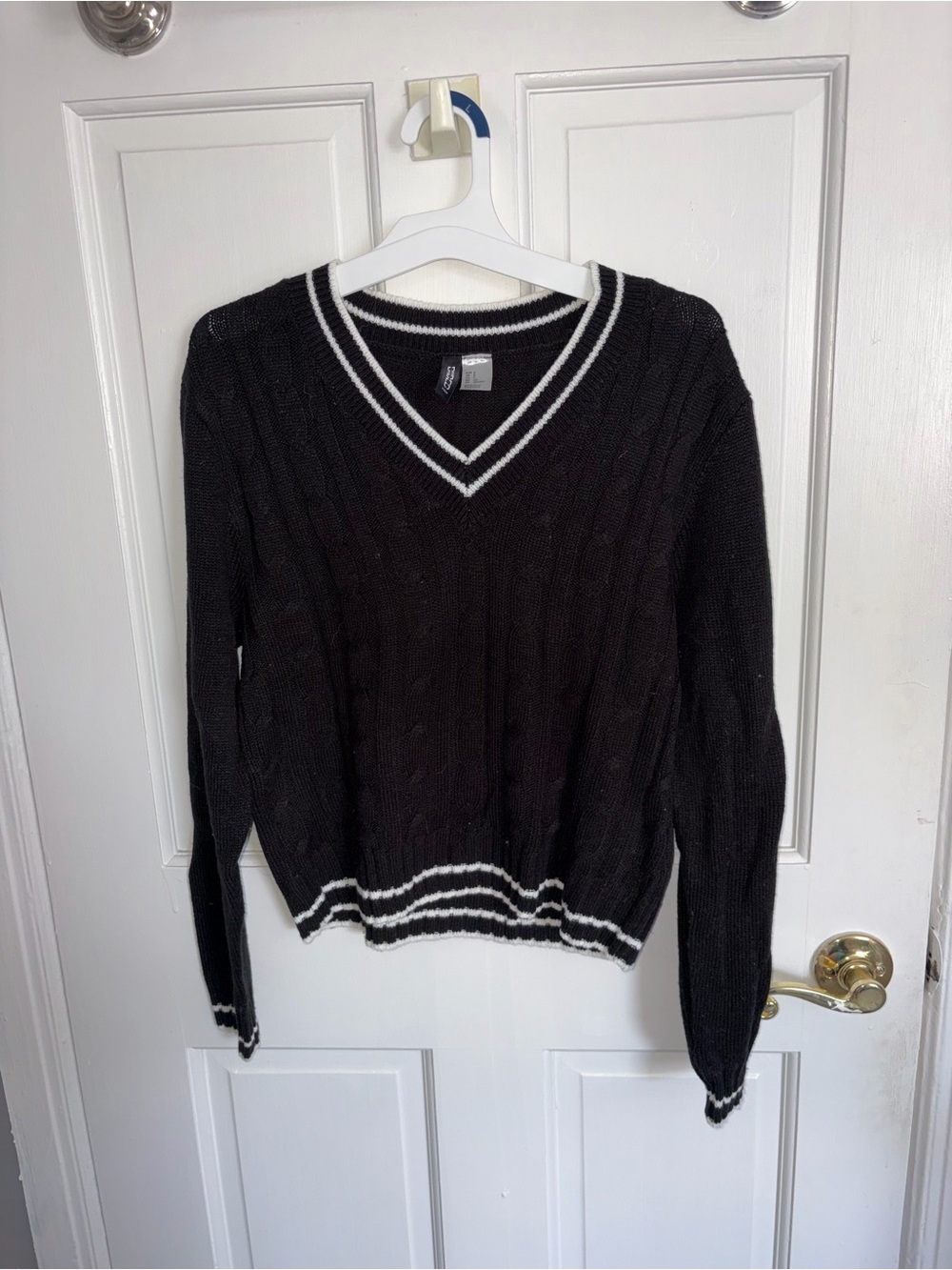 H&M Black V-Neck Cable Knit Sweater with White Trim